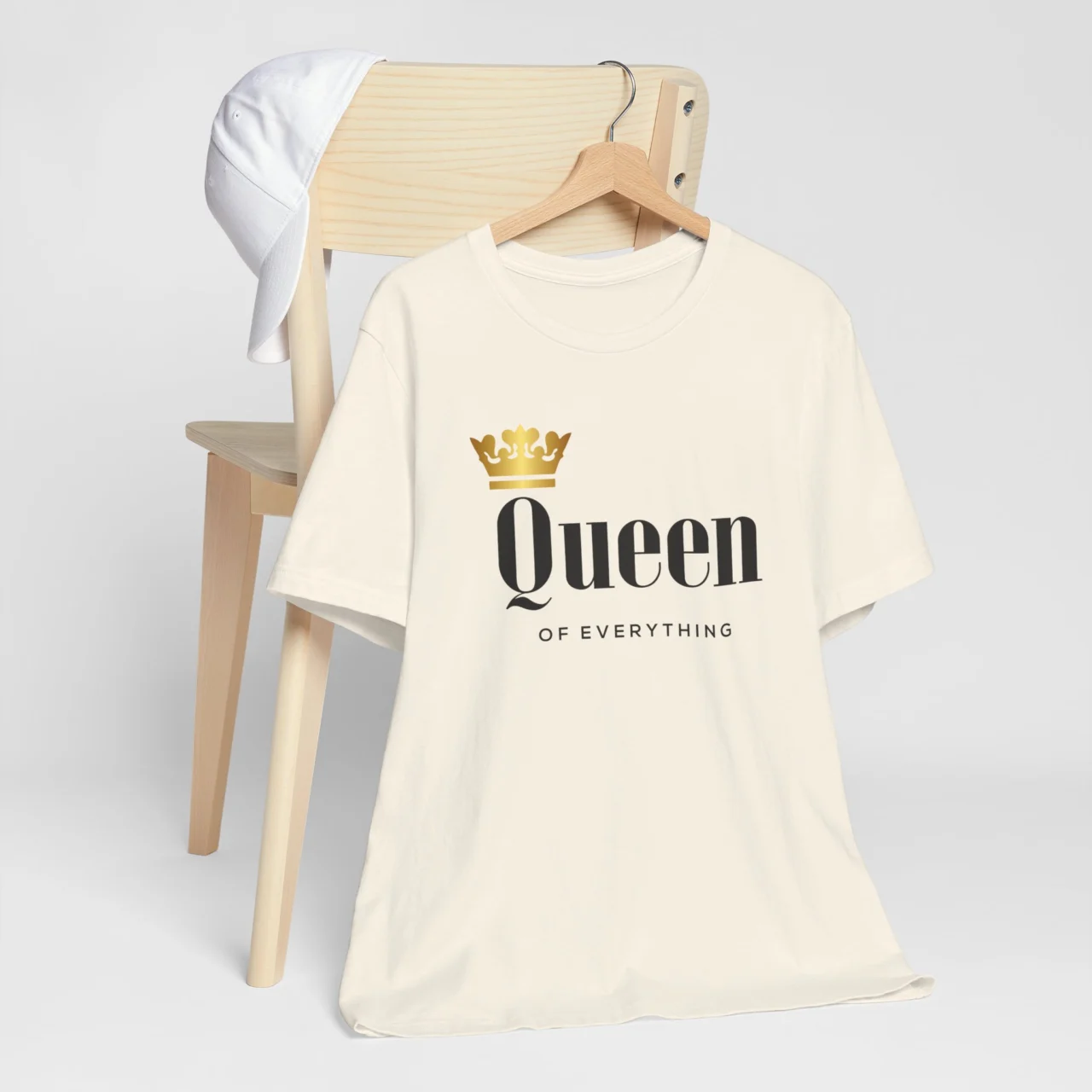Queen of Everything T-Shirt - Funny Couples Valentines Day Shirt - Unisex Romantic Tee for Her - Matching Couple Gift Shirt - Image 6